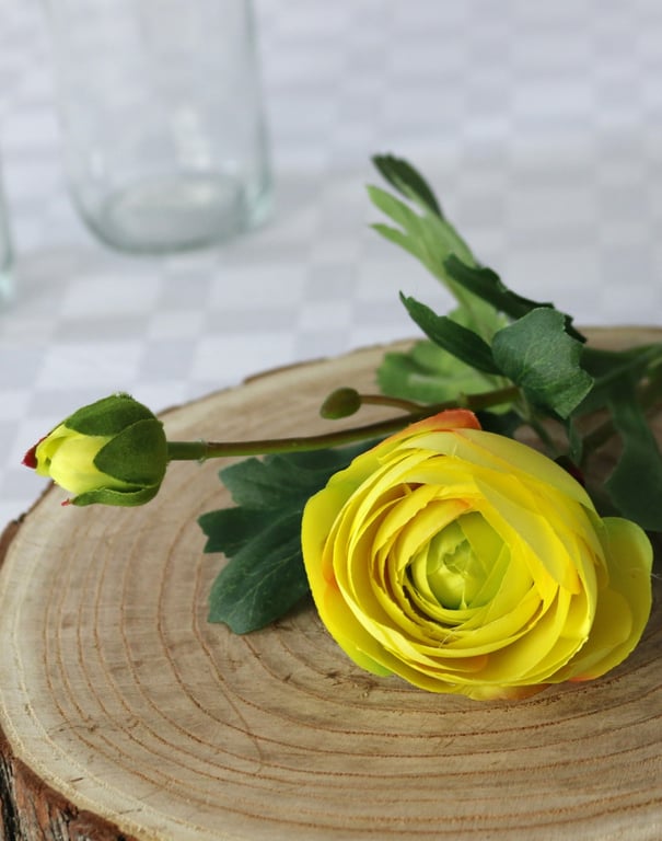 38cm Large Yellow Rannunculus Flowers - Perfect for Wedding Ceremonies and Floral Decorations