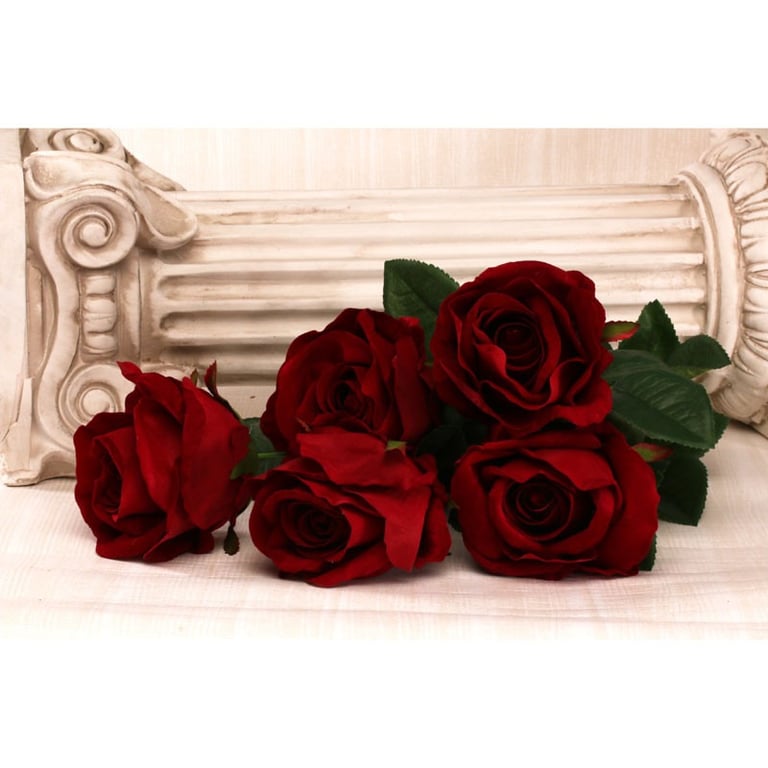 Large Rose Red Velvet Cushion - Elegant Home Decor Accent, 50cm Velvet Pillow for Living Room or Bedroom