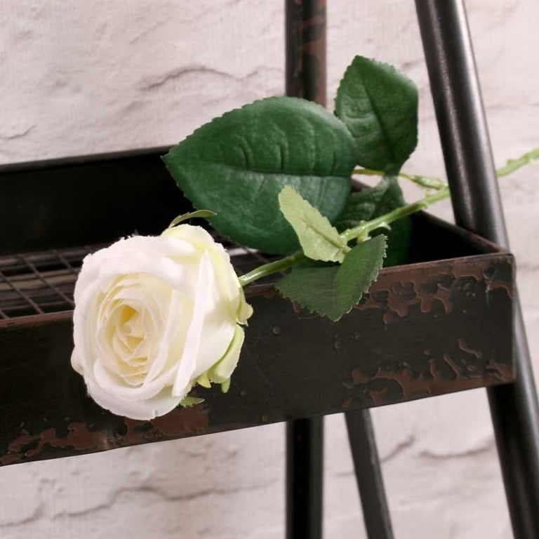 Buckingham Rose White - Luxury Floral Home Decor Accent with White Roses