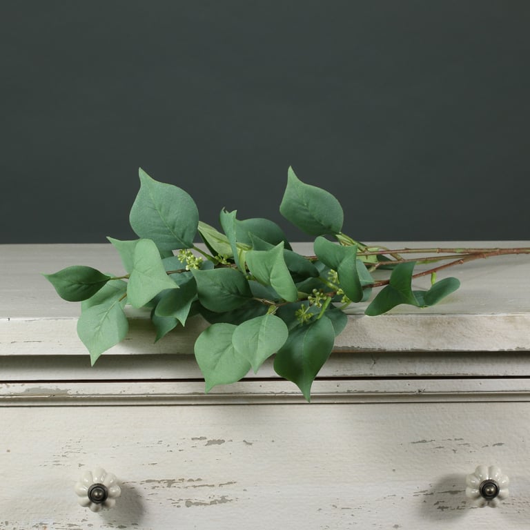 Tintagel Seeded Eucalyptus Rustic Holiday Wreath - Perfect Christmas Home Decor