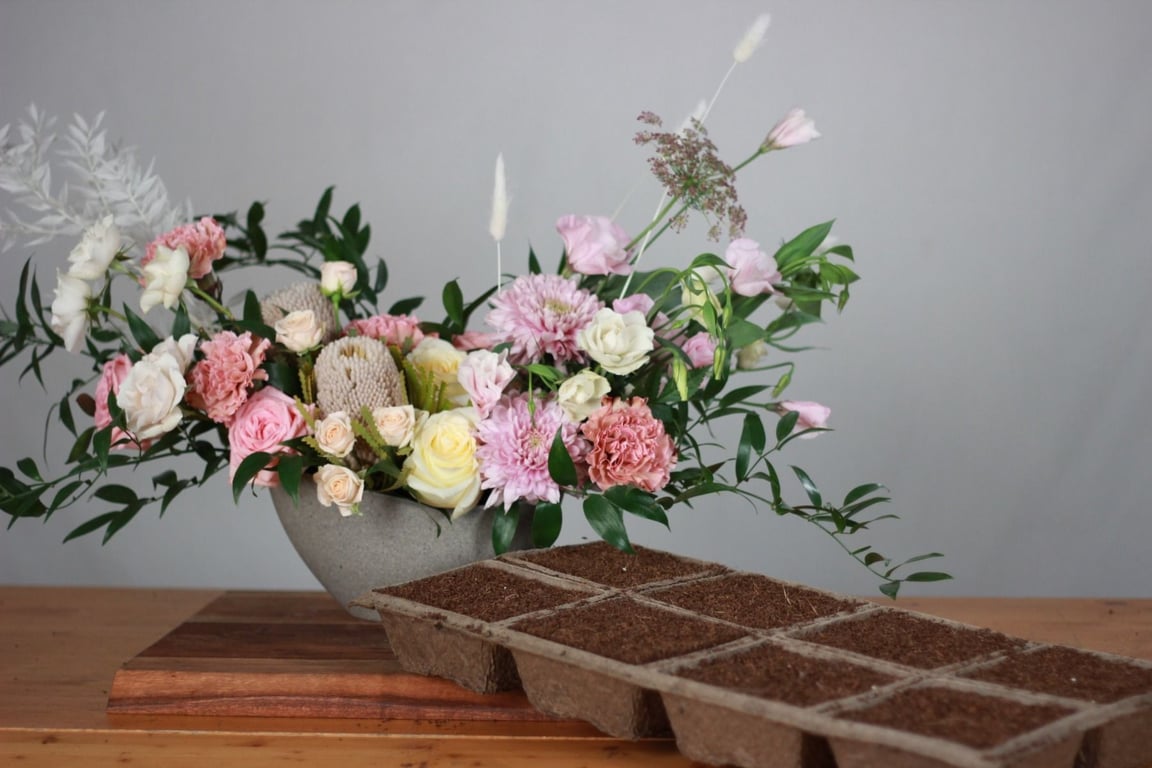 Oasis Terra Brick Floral Media - Durable Home Decor for Indoor and Outdoor Planters, Garden Decoration Set of 8 Bricks