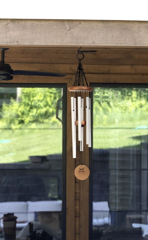 Nordic Habitat Wind Chime - White Finish Outdoor Decoration for Home & Garden