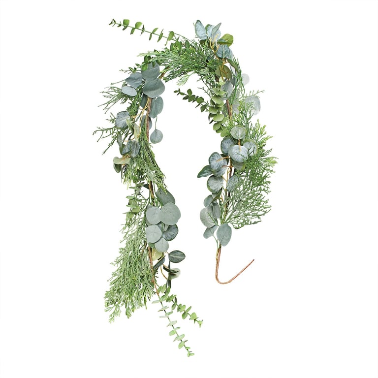 Eucalyptus and Pine Christmas Garland, 150cm Long Home Decor for Holiday Season