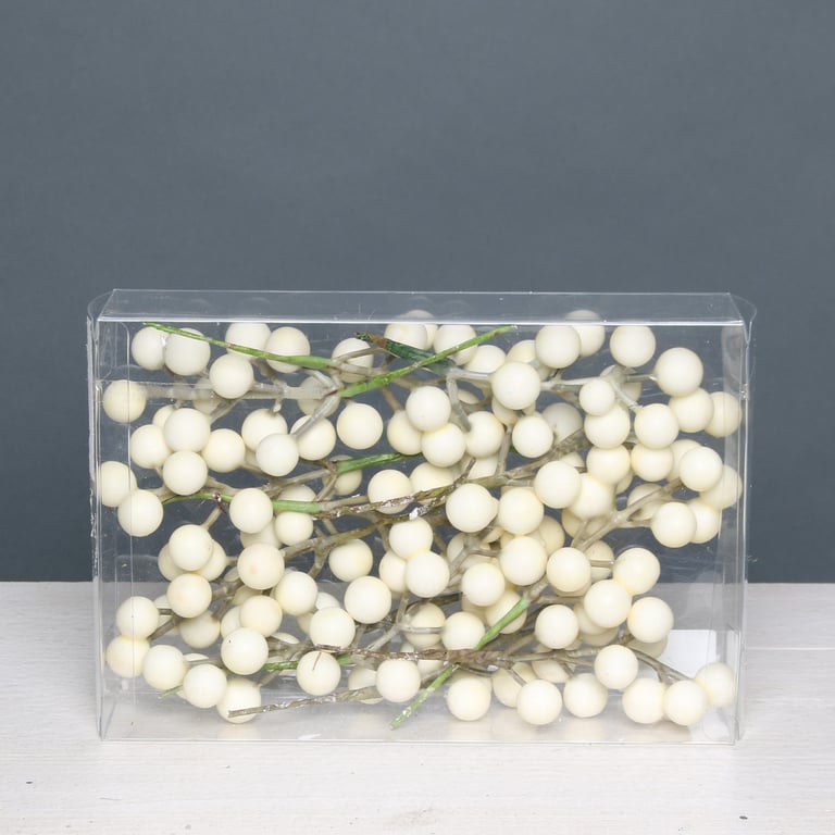 White Berry Spray - 12 Bunches Home Fragrance Room Freshener with White Berry Scent by Scentshop