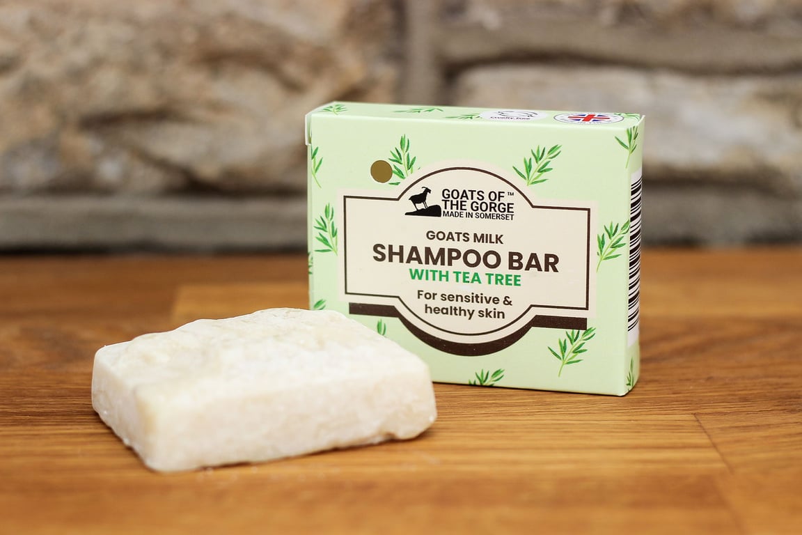 Natural Goats Milk Shampoo Bar with Tea Tree Oil - Moisturizing and Rejuvenating Skin Care