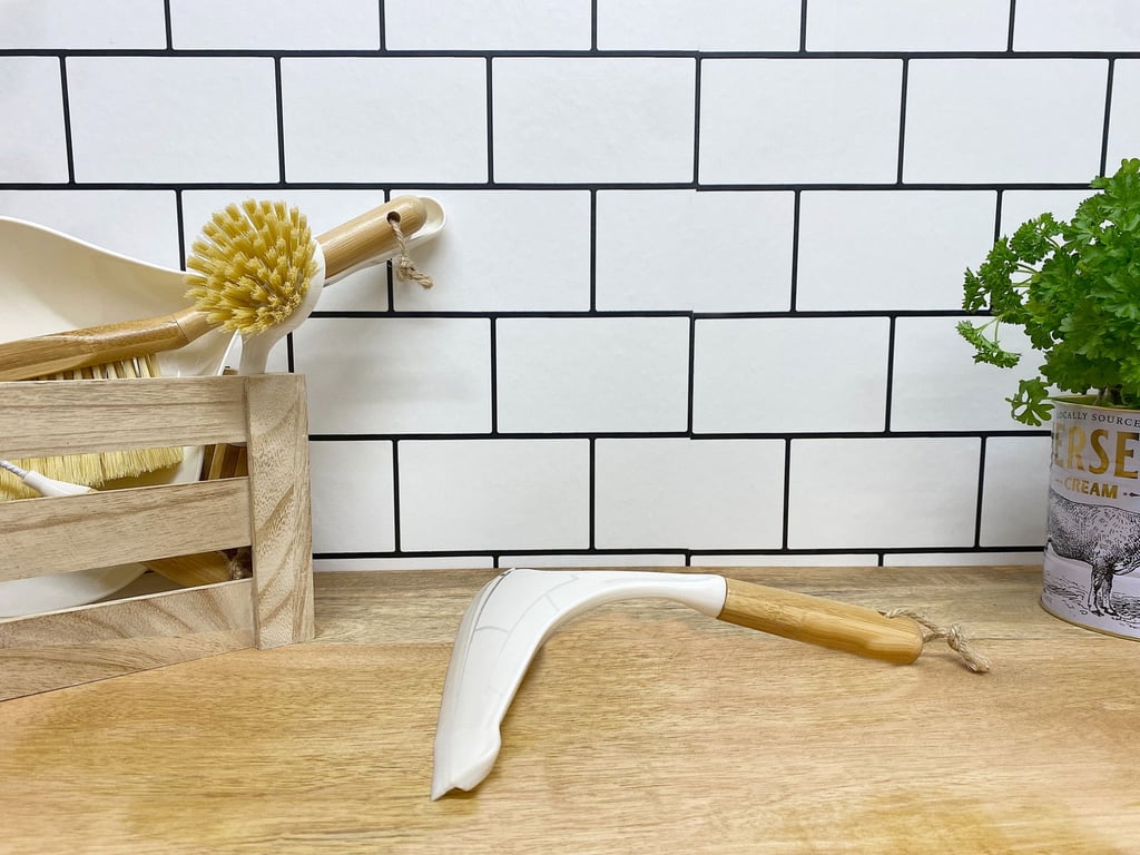 Bamboo Handle Cream Scraper - Polypropylene Kitchen Cleaning Tool with Jute Loop