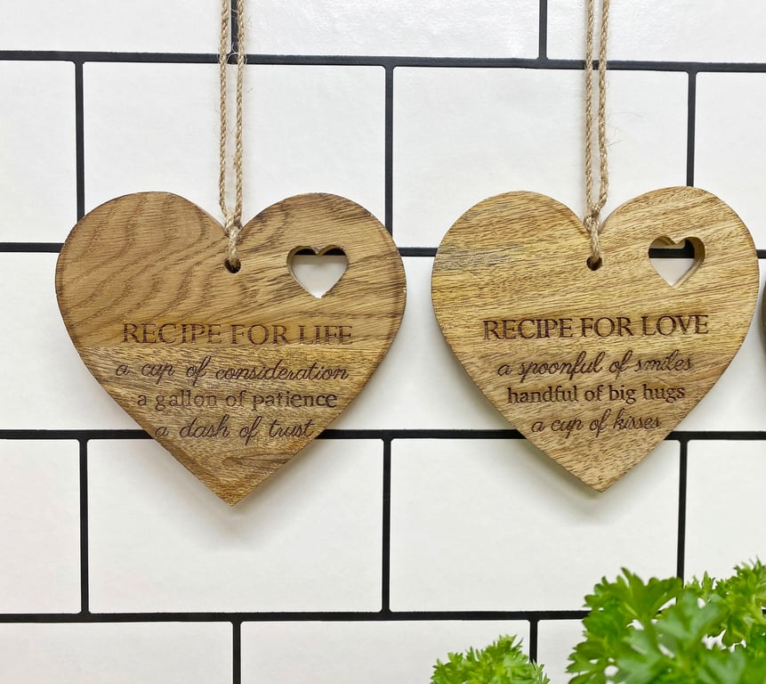 Wooden Recipe Plaques Set - Etched Heart Decorations for Home and Kitchen