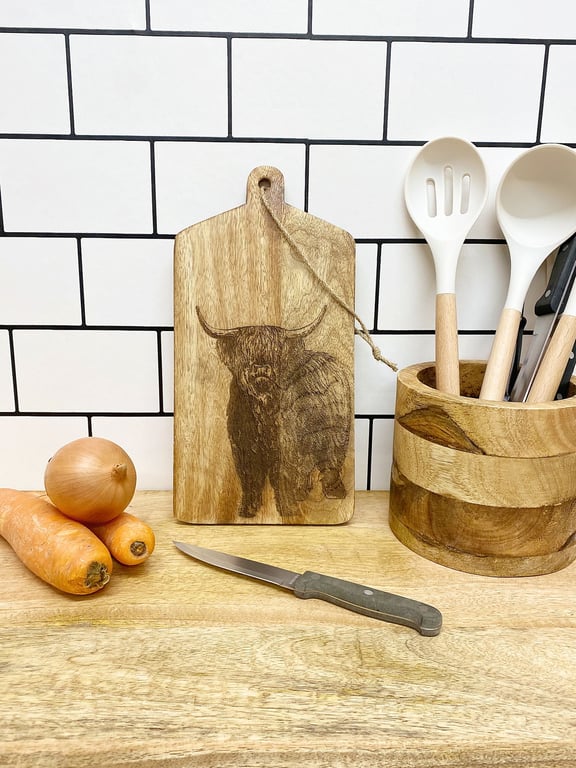Highland Cow Engraved Mango Wood Cheese Board