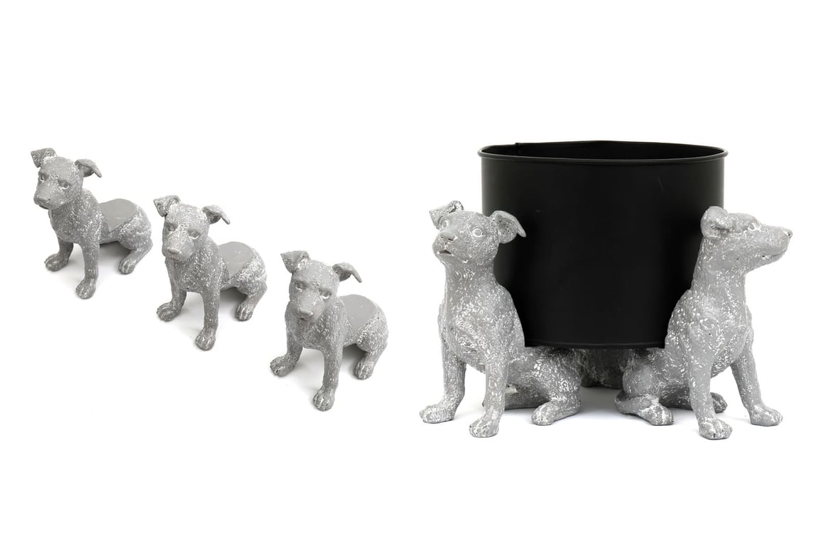 Grey Dog Pot Risers - Decorative Poly Resin Outdoor Plant Stands with Stone Effect Dogs