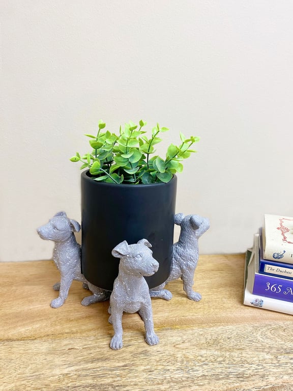 Grey Dog Pot Risers - Decorative Poly Resin Outdoor Plant Stands with Stone Effect Dogs