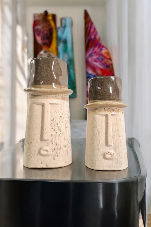 Ceramic Face Vase - Large Home Decor Piece for Modern Living Rooms