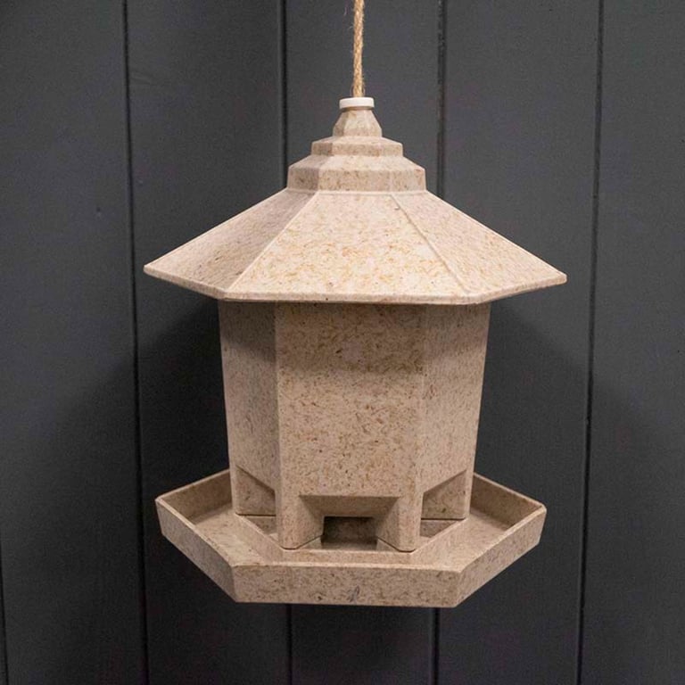 Earthy Deluxe Hexagonal Bird Feeder - Sustainable & Vegan Friendly