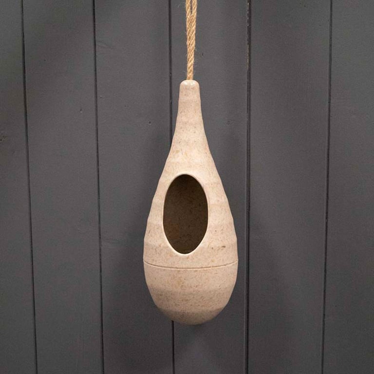 Earthy Chaff Hanging Roosting Pouch - Sustainable, Eco-Friendly Bird Feeder & Home Decor
