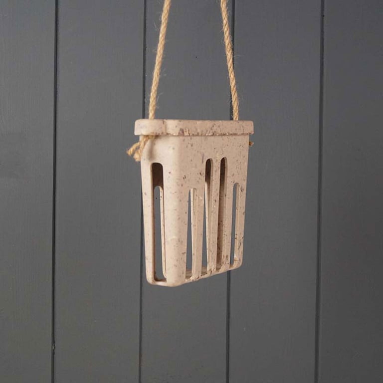 Earthy Suet Cake Feeder - Coffee: Sustainable Vegan Bird Feeder Made from Agricultural Waste