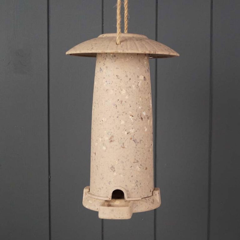 Earthy Seed Feeder - Coffee: Sustainable Vegan Plant Feeder Made from Agricultural Waste