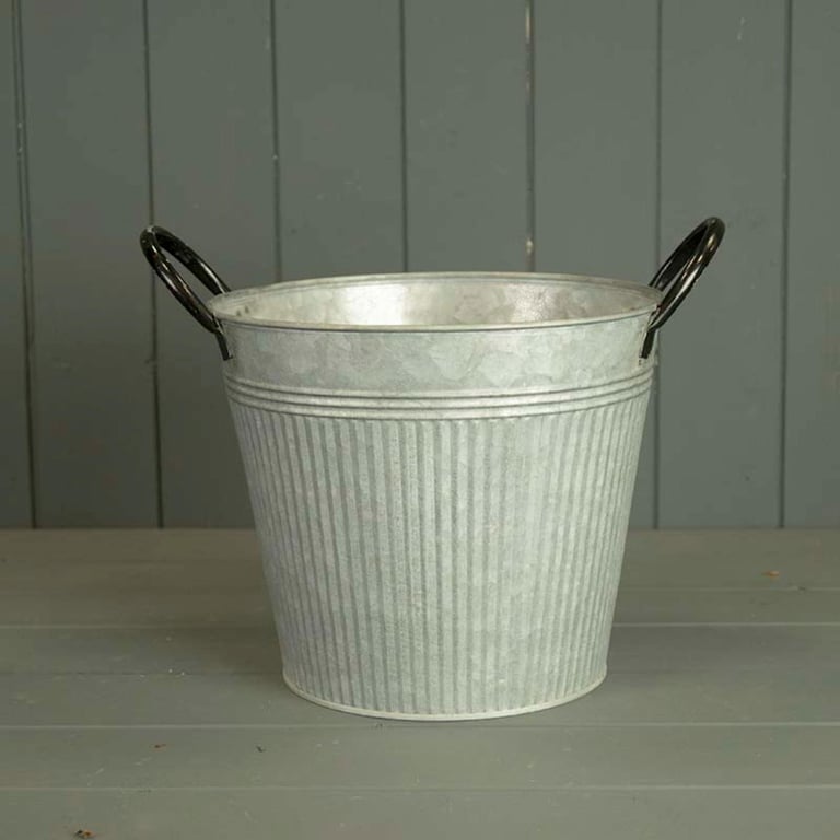 High-Quality Zinc Planter 23cm - Durable Outdoor Space Decorations