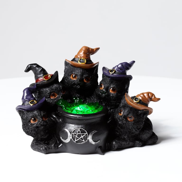 Witches LED Cat - Bubbling Cauldron Figurine with On/Off Switch Light