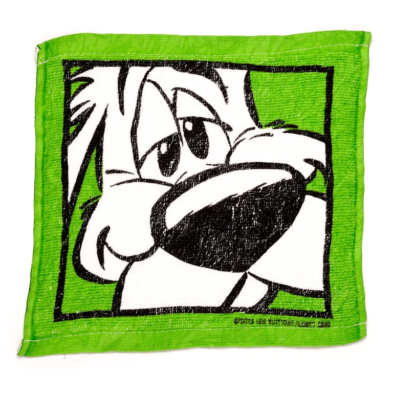 Asterix Compressed Travel Towel - Compact Polyester-Cotton Design