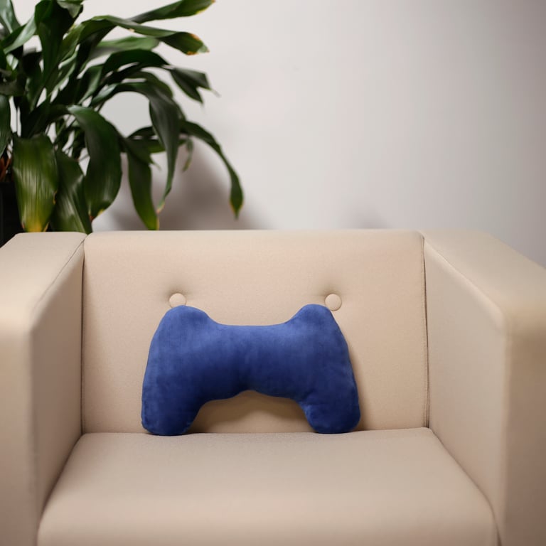 CE Marked Polyester Plush Game Controller Cushion - Soft and Safe Gaming Accessory