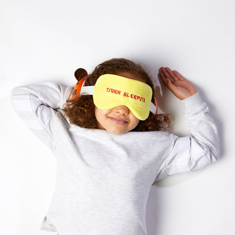Relaxeazzz Travel Pillow & Eye Mask - Tiger with Quick Release and Polyester Spandex Construction, Gift of the Year 2020 Winner