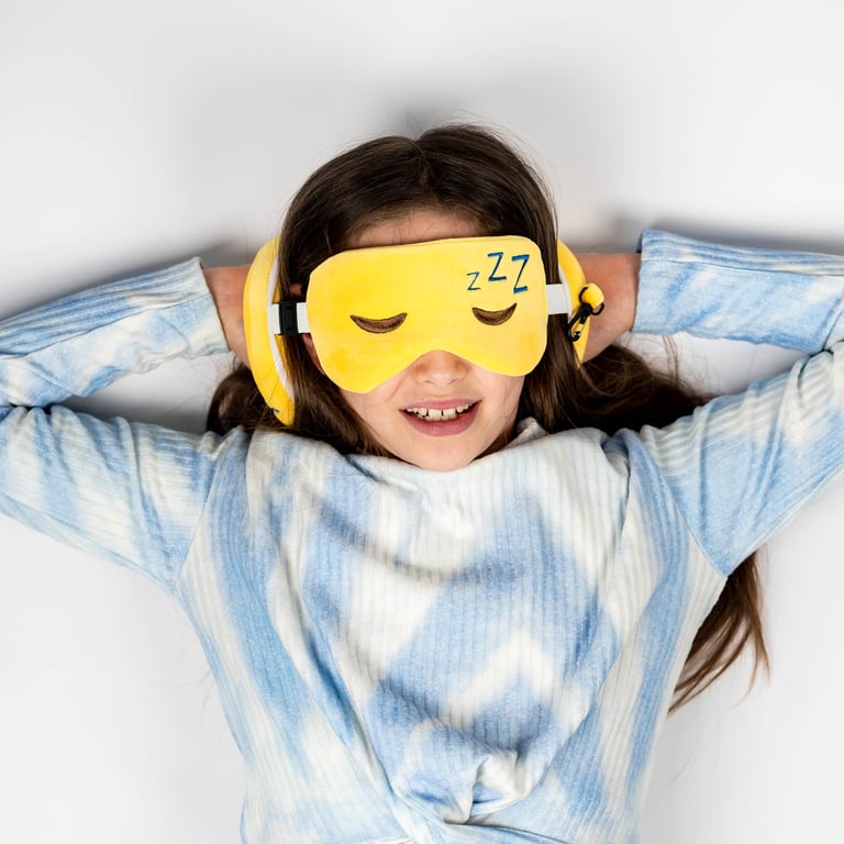 Relaxeazzz Travel Pillow & Eye Mask - Snoozie with Quick Release and Adjustable Polyester Blend
