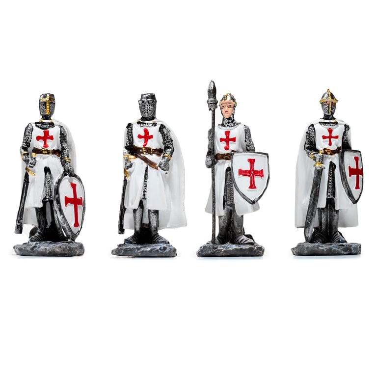 Fantasy Knight Protector Resin Ornament - Crusader Knight Decoration Statue