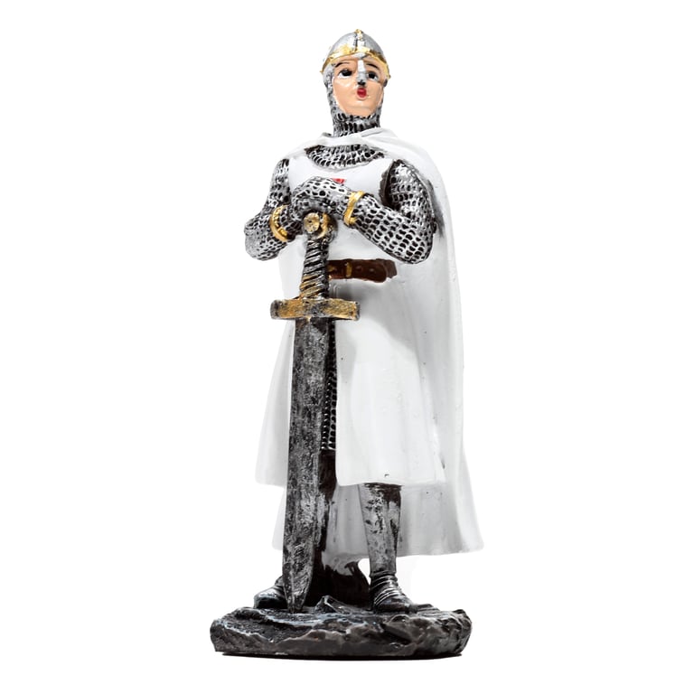 Resin Crusader Knight Defender Ornament - Fantasy Home Decoration Statue