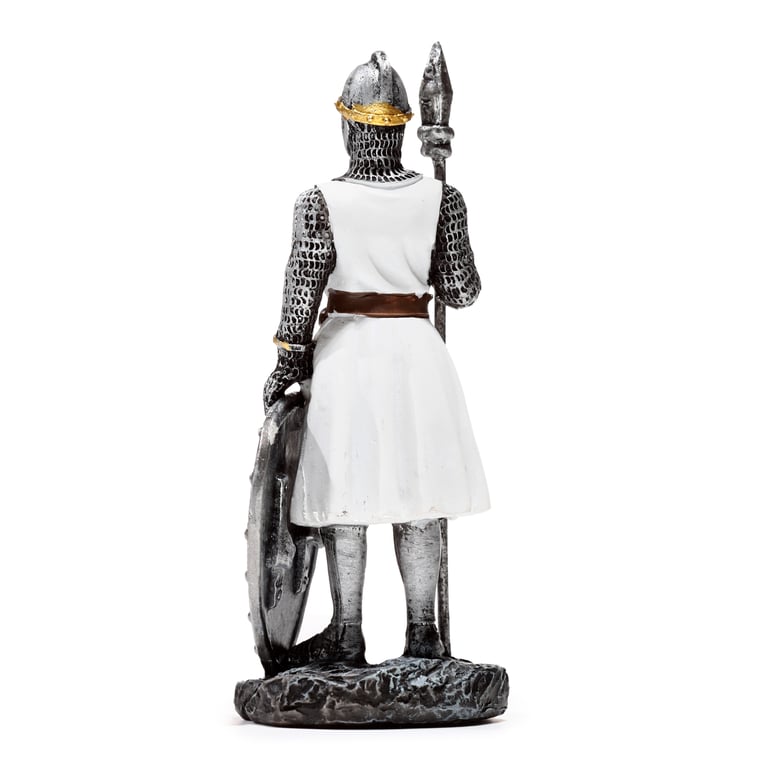 Resin Crusader Knight Defender Ornament - Fantasy Home Decoration Statue