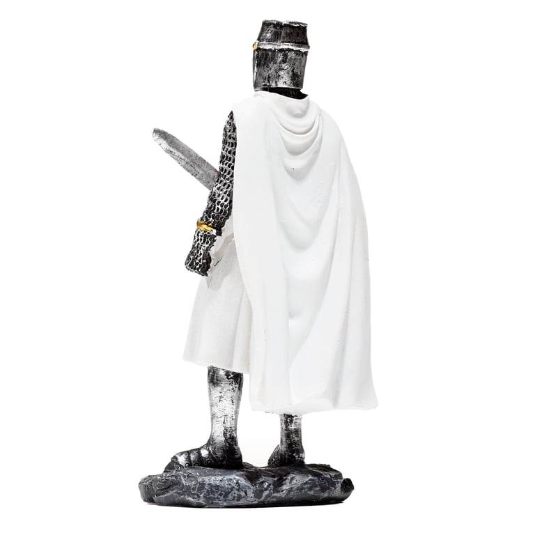 Fantasy Crusader Knight Resin Ornament Decoration Statue