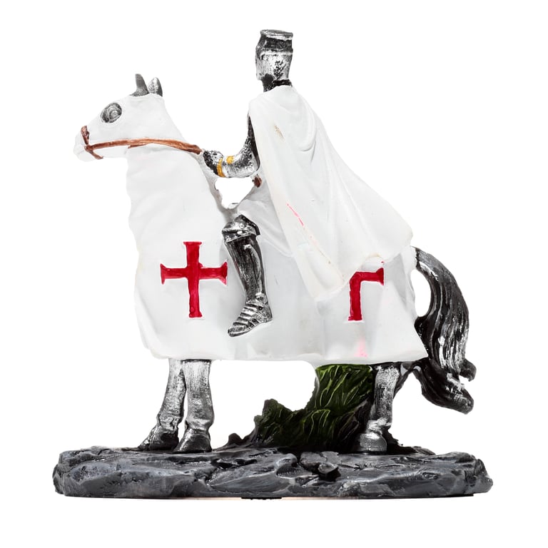 Fantasy Crusader Knight Resin Protector Statue Figurine