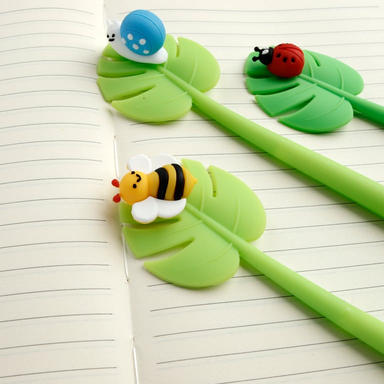 Botanical Gardens Bumble Bee, Ladybird and Snail Leaf Fine Tip Pen - CE Marked & EN71 Compliant Plastic Writer