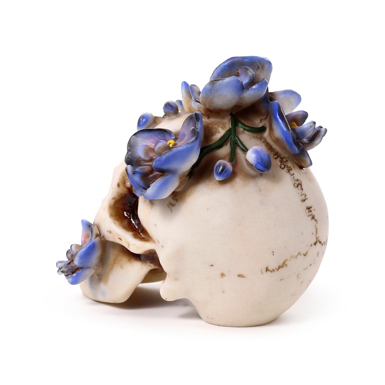 Resin Skull Ornament with Purple Vine Flowers - Unique Home Decor Statue