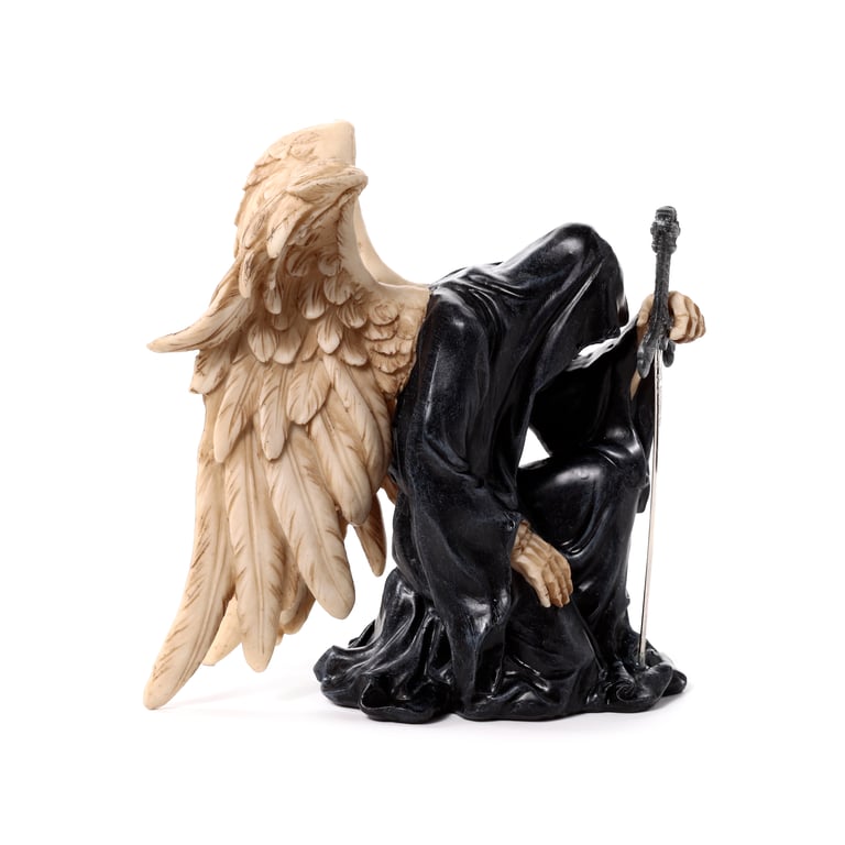 Resin and Metal Angel of Death Kneeling with Sword Halloween Decoration Statue