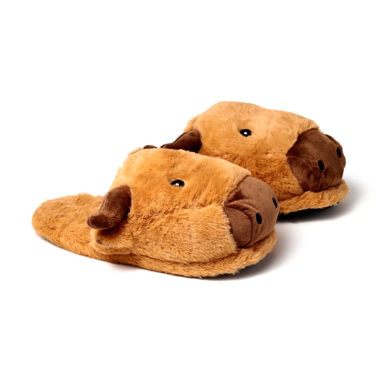 Highland Coo Plush Slippers - CE/UKCA Marked, Flame Resistant & Unisex Polyester Design