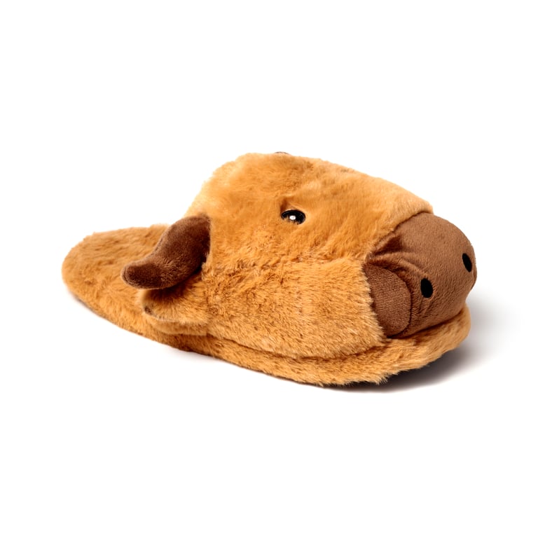 Highland Coo Plush Slippers - CE/UKCA Marked, Flame Resistant & Unisex Polyester Design
