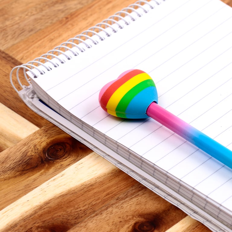 Rainbow Heart Wooden Pencil Topper - CE Marked & EN71 Compliant for HB Pencils