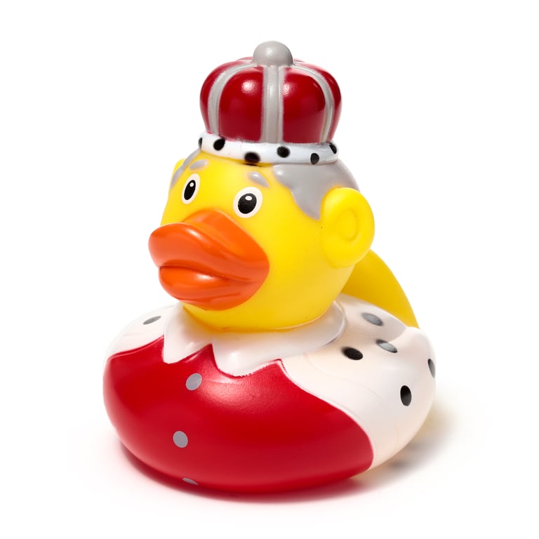 King Duck Vinyl Bath Time Toy - CE/UKCA Marked & EN71 Certified