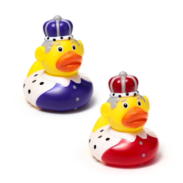 King Duck Vinyl Bath Time Toy - CE/UKCA Marked & EN71 Certified