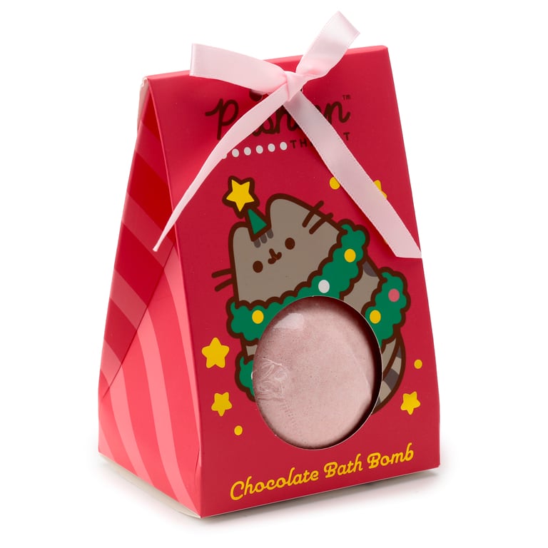 Handmade Christmas Pusheen Bath Bomb - Vegan, Cruelty Free & Palm Oil Free