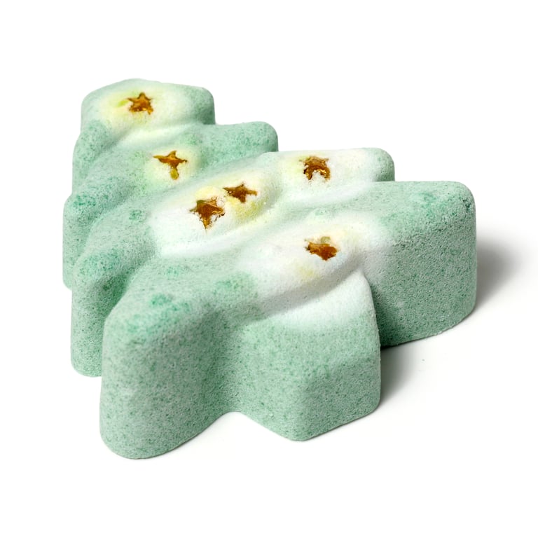 Handmade Shaped Christmas Tree Bath Bomb - Vegan, Palm Oil Free & Cruelty Free Holiday Pine Scented Gift Box