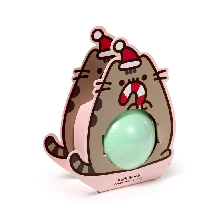 Handmade Christmas Pusheen Cat Bath Bomb - Cruelty-Free & Vegan