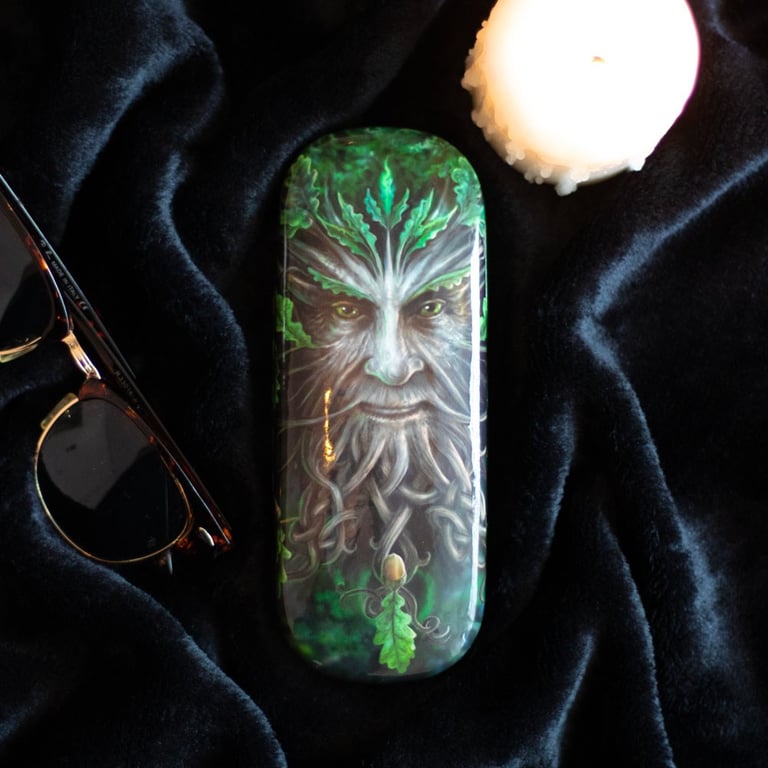 Anne Stokes Oak King Hard Shell Glasses Case with Microfibre Cleaning Cloth