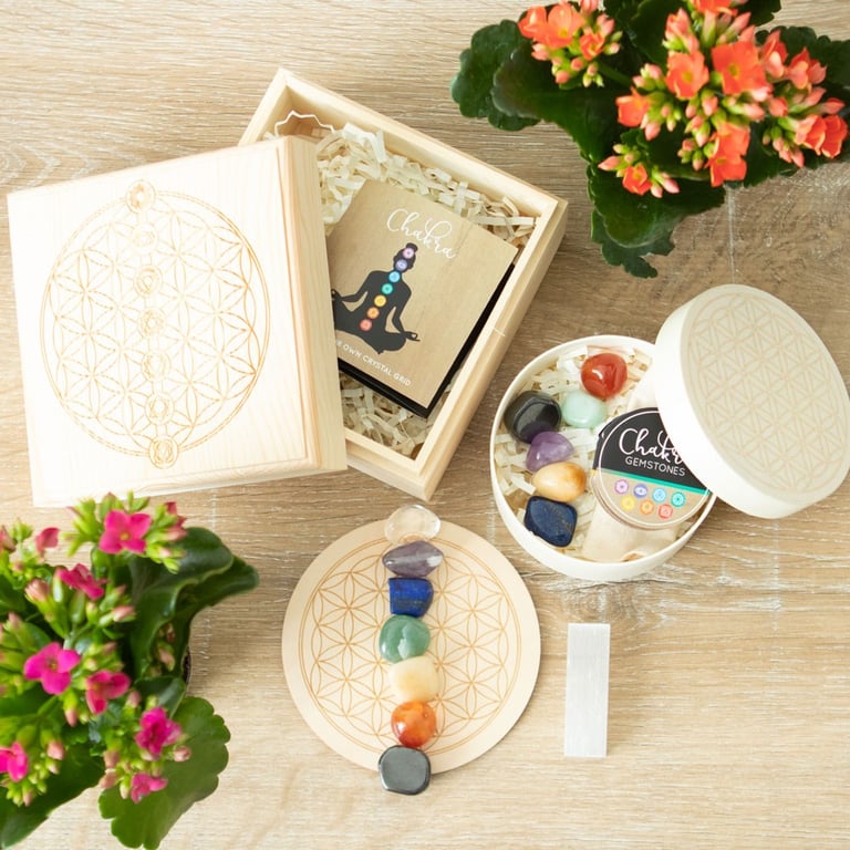 Chakra Gemstone Crystal Gift Set - 7 Chakra Balancing Stones in Wooden Flower of Life Box