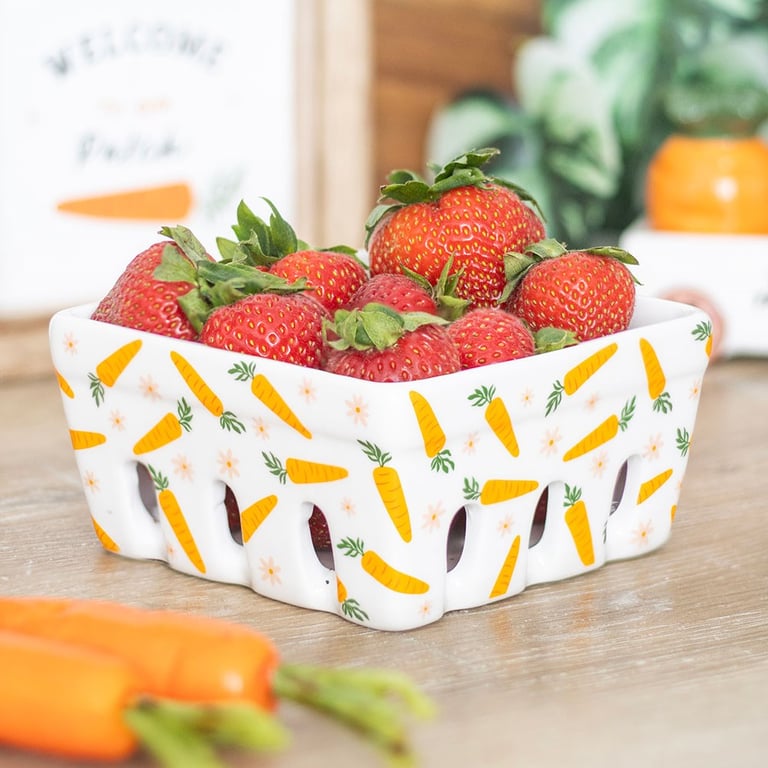 Carrot Patch Ceramic Berry Basket - Handwash Only, Food Safe Storage for Fresh Produce and Kitchen Organisation
