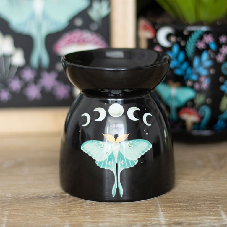 Luna Moth Oil Burner - Stylish Home Fragrance Accessory