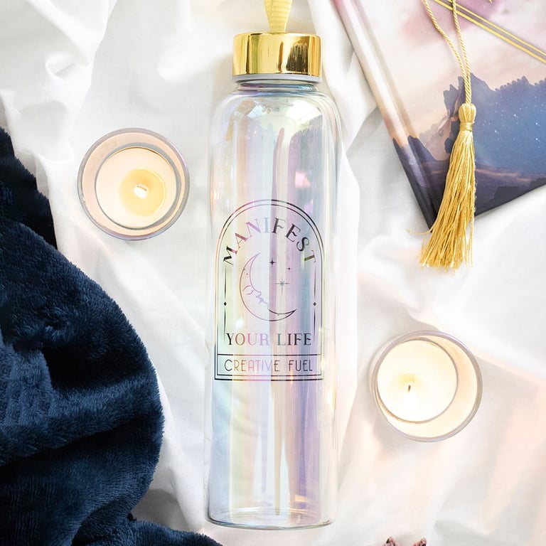 Iridescent Glass Water Bottle - Manifest Your Life, 500ml Capacity with Elegant Gold Lettering