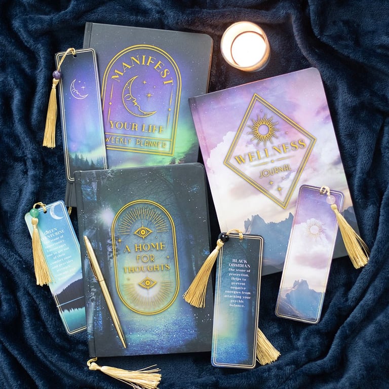 Manifest Your Life A5 Weekly Planner - Gold Foil & Holographic Edging, 100 Sheets, Intention Setting