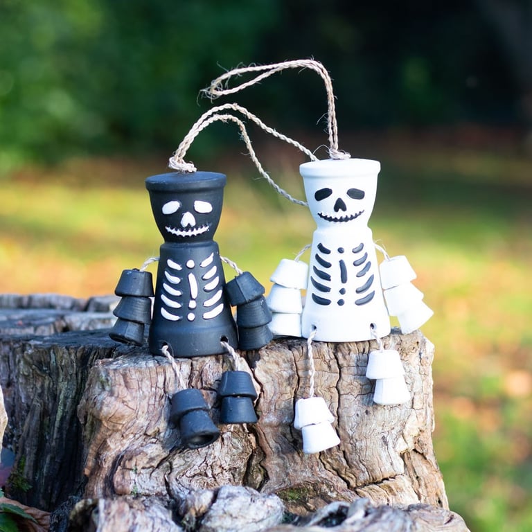 Black Skeleton Terracotta Pot Man - Unique Outdoor Garden Decoration