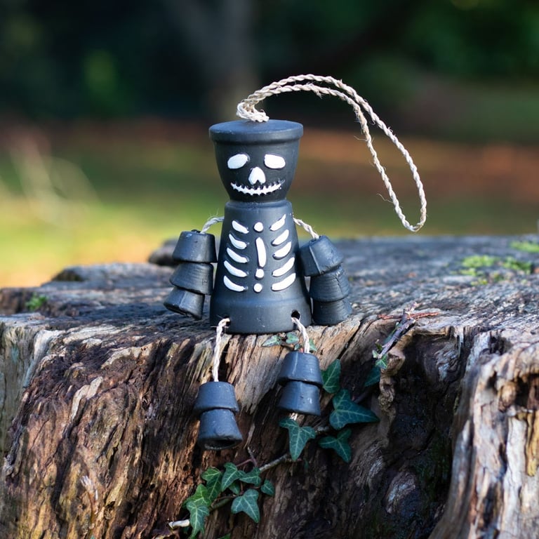 Black Skeleton Terracotta Pot Man - Unique Outdoor Garden Decoration