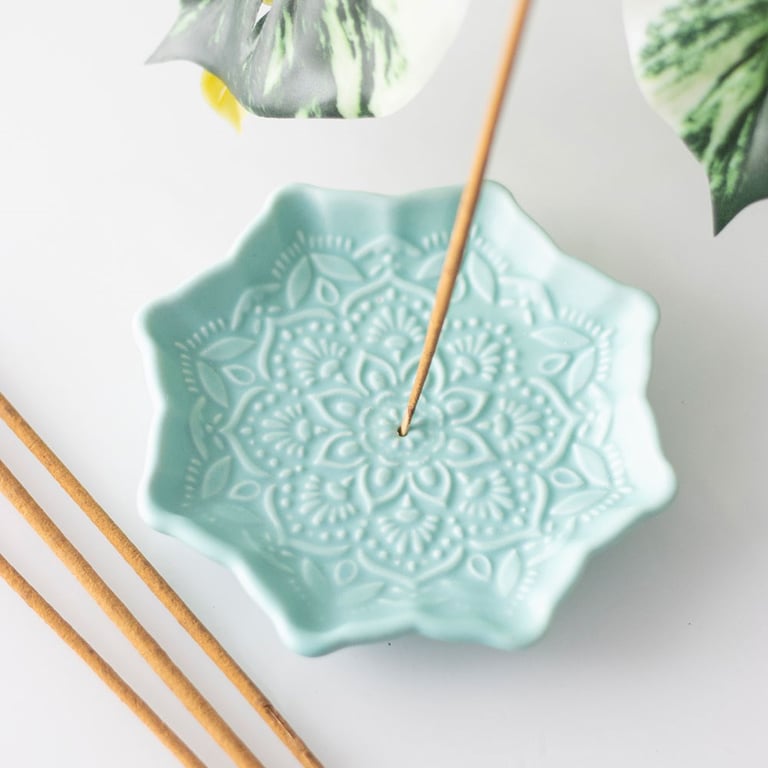 Blue Mandala Ceramic Incense Holder - Elegant Home Decor